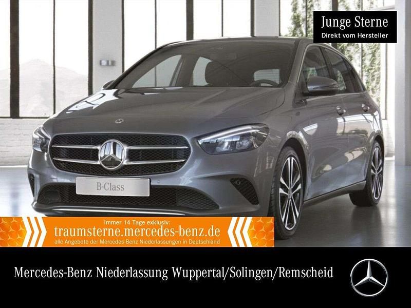 Grau Gebraucht 2019 Mercedes B180 Progressive Van / Kleinbus | 23.990 € (Fairer Preis) - Bild 1/3