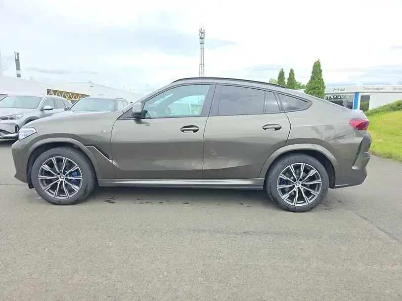 Gebraucht BMW X6 M Sport 286 PS (210 kW) 2022 Grün SUV