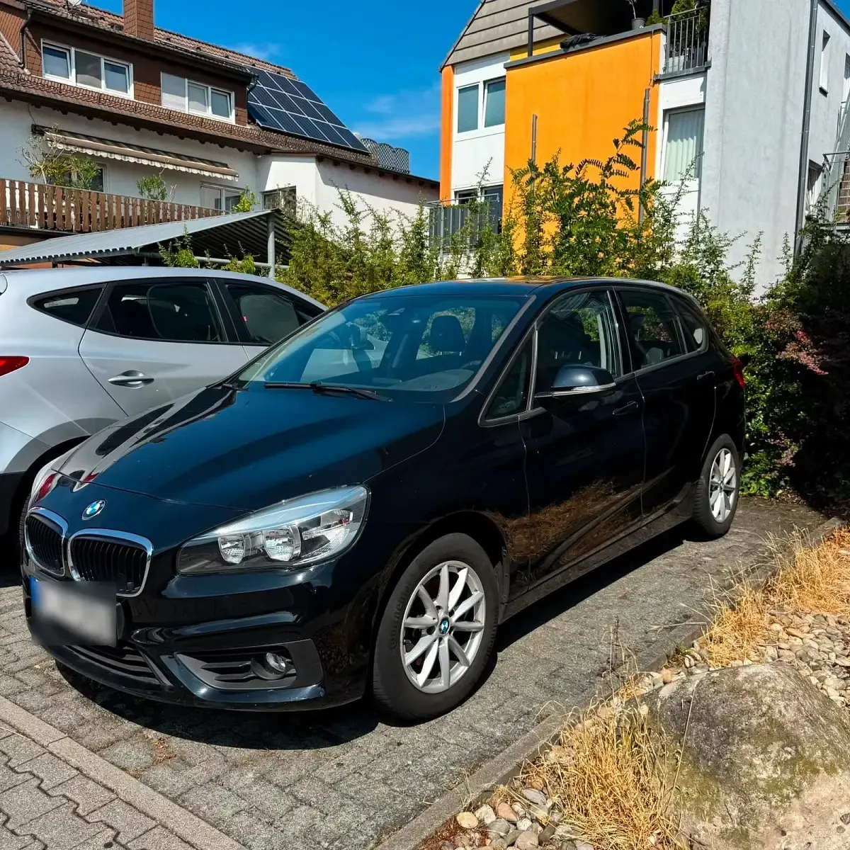 Gebraucht BMW 218 136 PS (100 kW) 2017 Schwarz Kombi