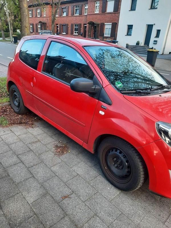 Gebraucht Renault Twingo 76 PS (55 kW) 2011 Rot Kleinwagen