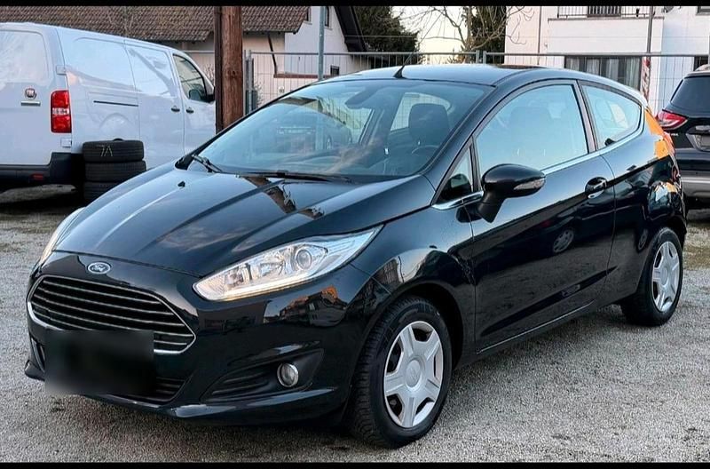 Gebraucht Ford Fiesta 125 PS (91 kW) 2013 Schwarz Kleinwagen