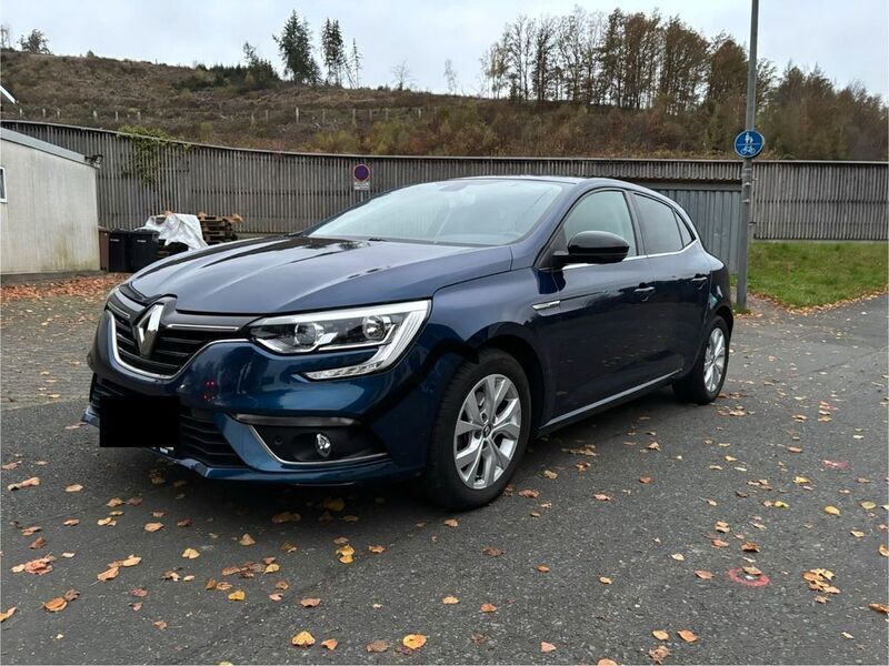 Blau Gebraucht 2018 Renault Mégane IV LIMITED Limousine | 10.500 € (Guter Preis) - Bild 1/4