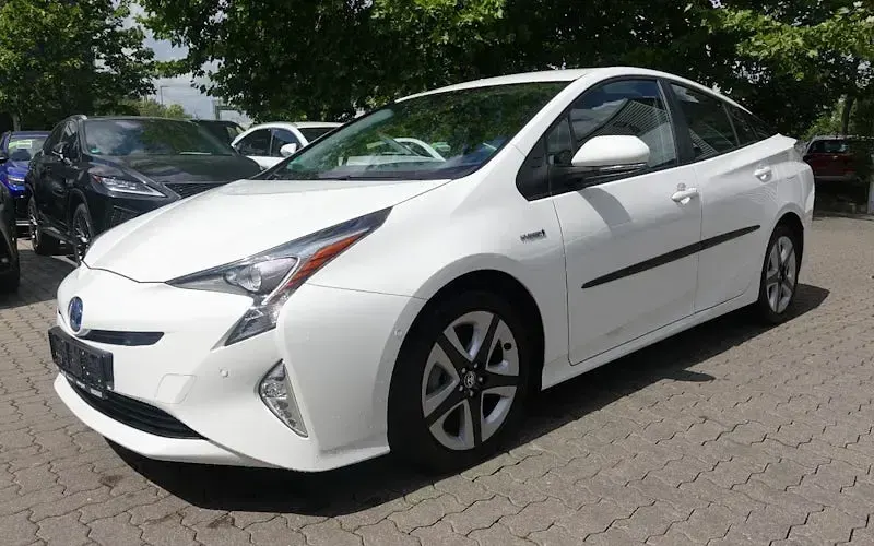 Gebraucht Toyota Prius Executive 122 PS (89 kW) 2016 Limousine