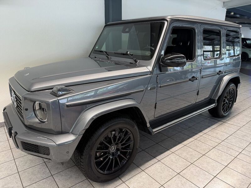 Selenitgrau metallic Gebraucht 2024 Mercedes G400 AMG SUV | 150.000 € (Teuer) - Bild 1/4