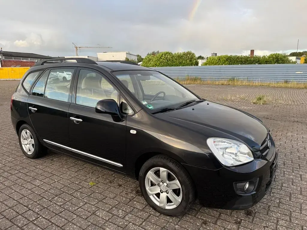 Gebraucht Kia Carens EX 144 PS (105 kW) 2010 Schwarz Van / Kleinbus