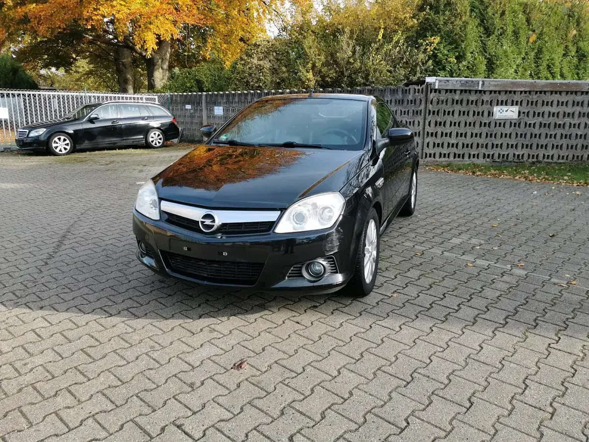Occasion Opel Tigra 90 ch (66 kW) 2009 Noir Cabriolet