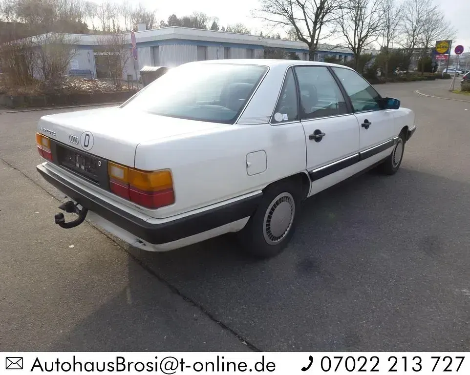Occasion Audi 100 137 ch (100 kW) 1987 Blanc Berline
