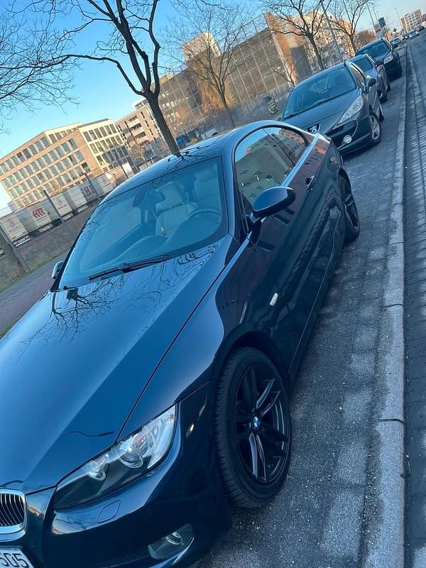 Gebraucht BMW 330 272 PS (200 kW) 2006 Blau Coupé