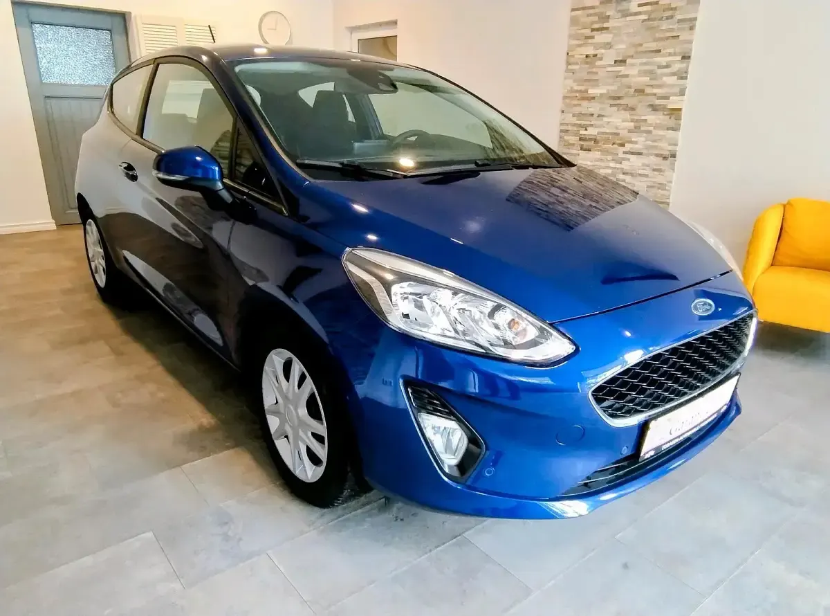 Gebraucht Ford Fiesta Cool & Connect 71 PS (52 kW) 2017 Indischblau Kleinwagen