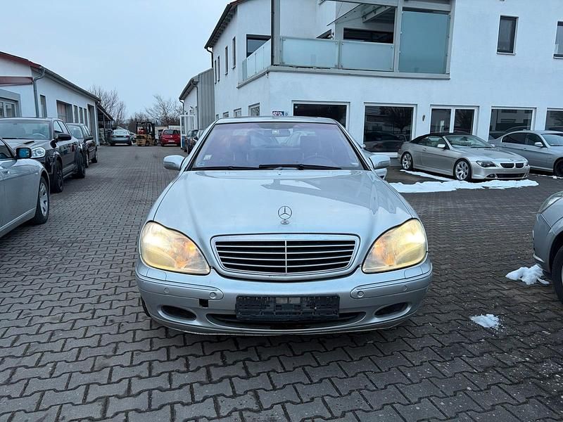 Gebraucht Mercedes S400 250 PS (183 kW) 2001 Silber Limousine