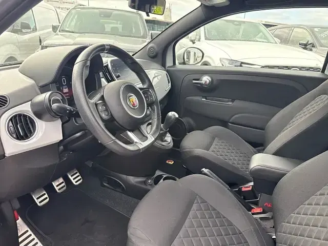 Gebraucht Abarth 500C 145 PS (106 kW) 2021 Campovolo grau) (grau Cabrio