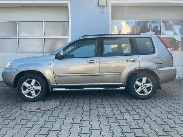 Gebraucht Nissan X-Trail 165 PS (121 kW) 2004 Grau SUV