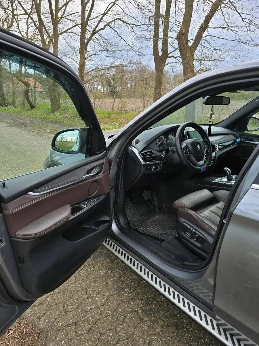 Gebraucht BMW X5 Performance 313 PS (230 kW) 2014 Grau SUV