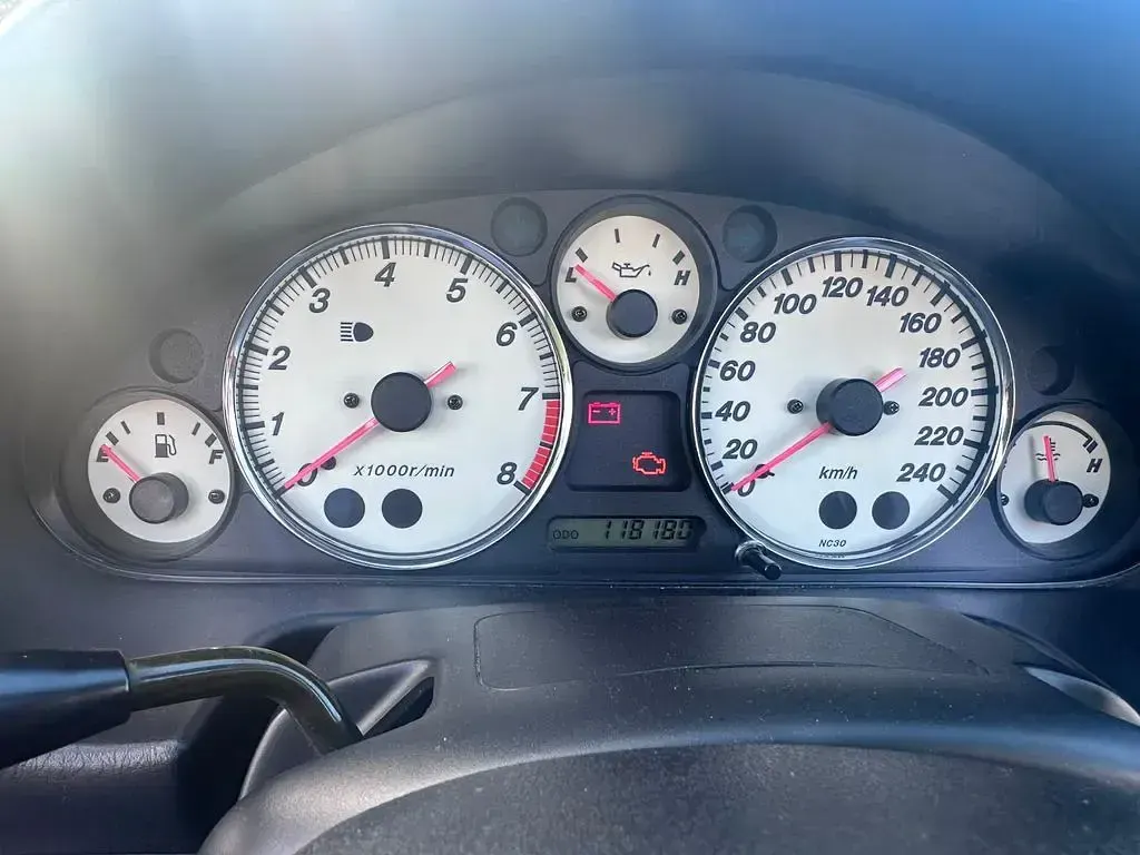 Gebraucht Mazda MX5 110 PS (80 kW) 2002 Grün Cabrio