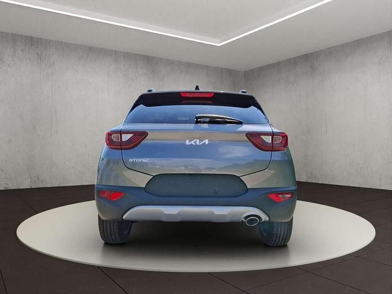 Gebraucht Kia Stonic 101 PS (74 kW) 2025 Astrograu met. SUV