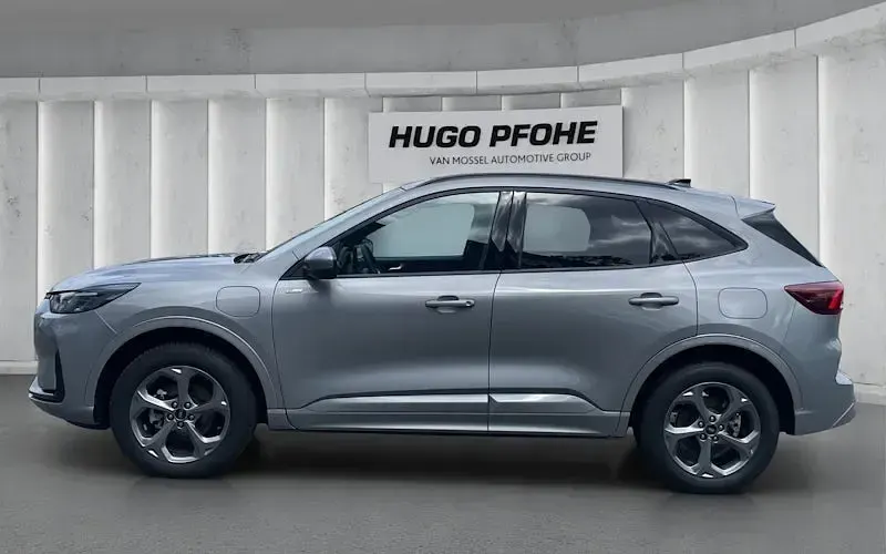 Gebraucht Ford Kuga ST-Line 243 PS (178 kW) 2025 Silber SUV