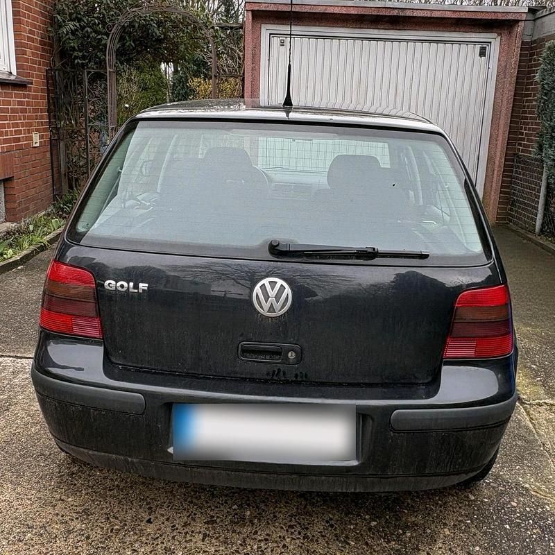 Gebraucht VW Golf IV 2002 Schwarz Kleinwagen
