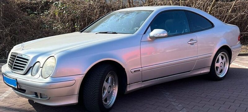 Gebraucht Mercedes CLK230 Avantgarde 197 PS (144 kW) 2001 Silber Coupé