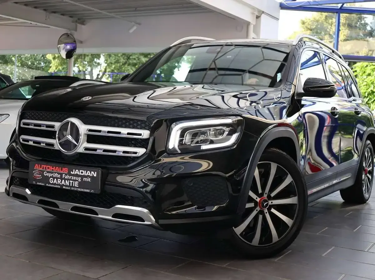 Gebraucht Mercedes GLB200 AMG Edition 1 163 PS (119 kW) 2019 Schwarz SUV