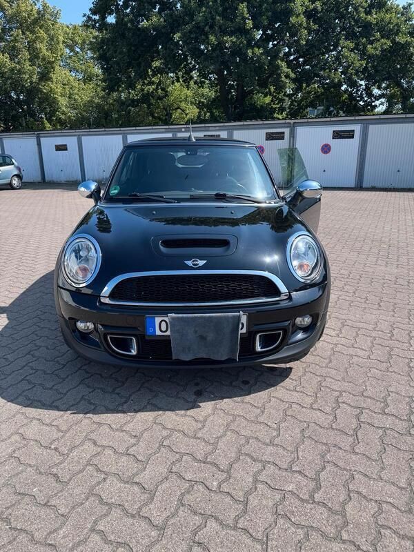 Schwarz Gebraucht 2011 Mini Cooper S Cabriolet Cabrio | 7.900 € (Guter Preis) - Bild 1/4
