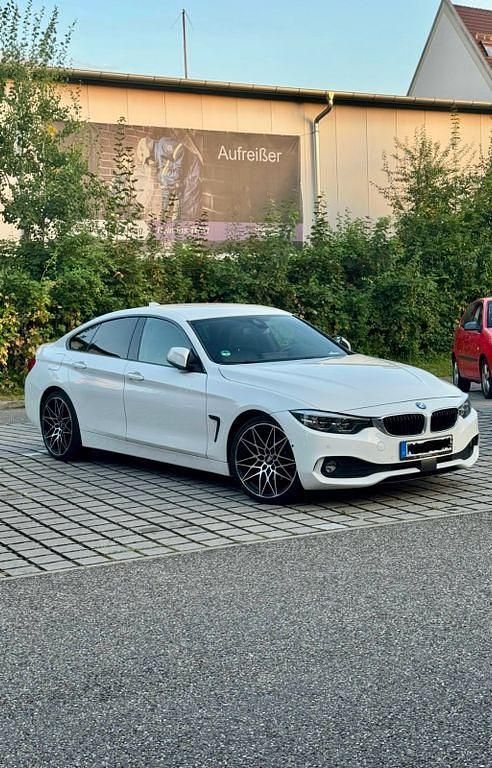 Schwarz Gebraucht 2017 BMW 420 Gran Coupé Performance Coupé | 16.799 € (Fairer Preis) - Bild 1/4