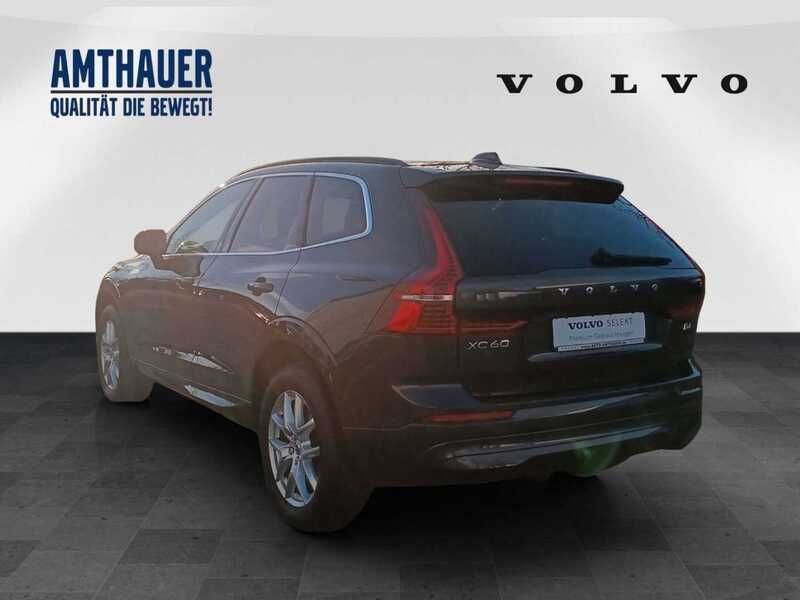 Gebraucht Volvo XC60 197 PS (144 kW) 2023 Grau (platinum grey / metallic) SUV