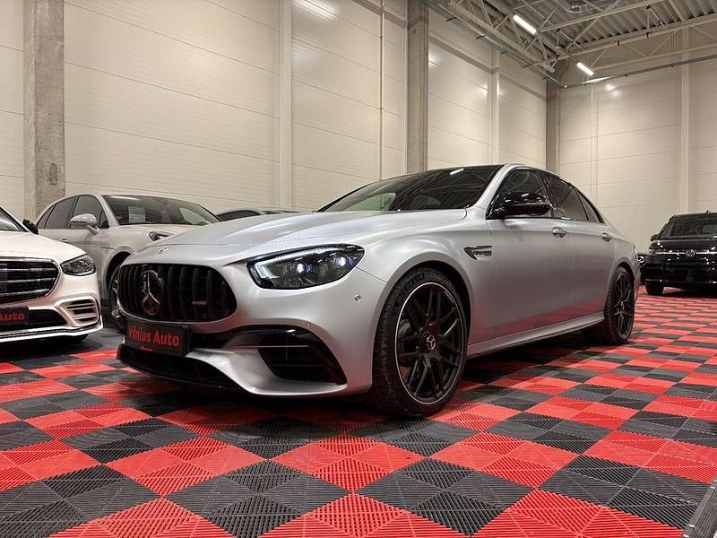 Gebraucht Mercedes E63S AMG AMG 612 PS (450 kW) 2021 Silber Limousine