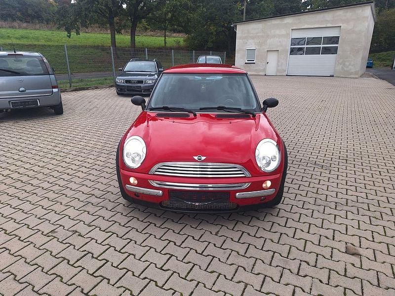 Rot Gebraucht 2003 Mini ONE Kleinwagen | 1.999 € (Guter Preis) - Bild 1/4