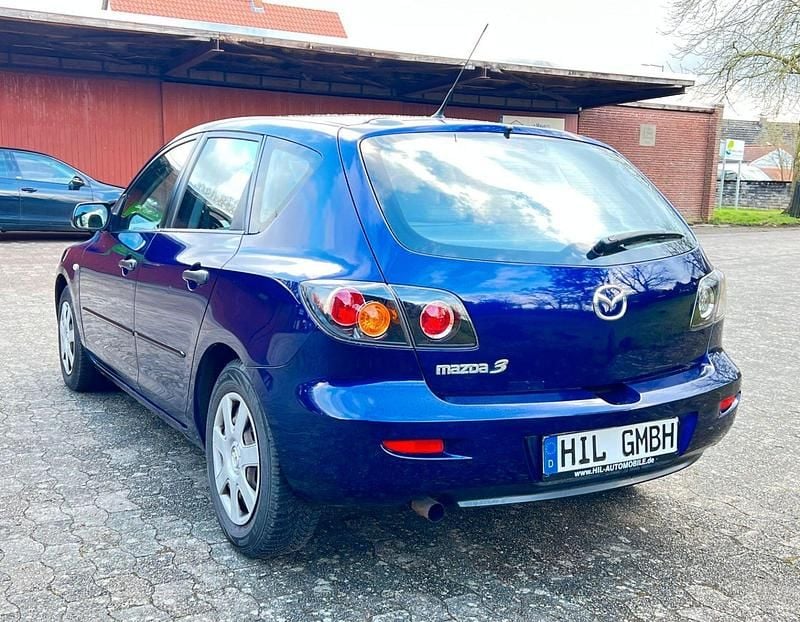 Gebraucht Mazda 3 Comfort 84 PS (61 kW) 2006 Blau Kleinwagen