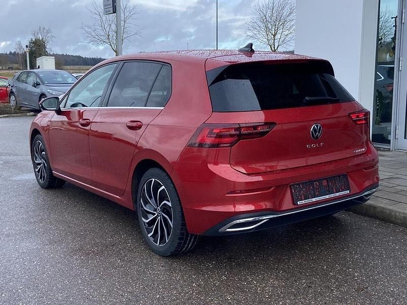 Gebraucht VW Golf VII Style 204 PS (150 kW) 2021 Rot Kleinwagen