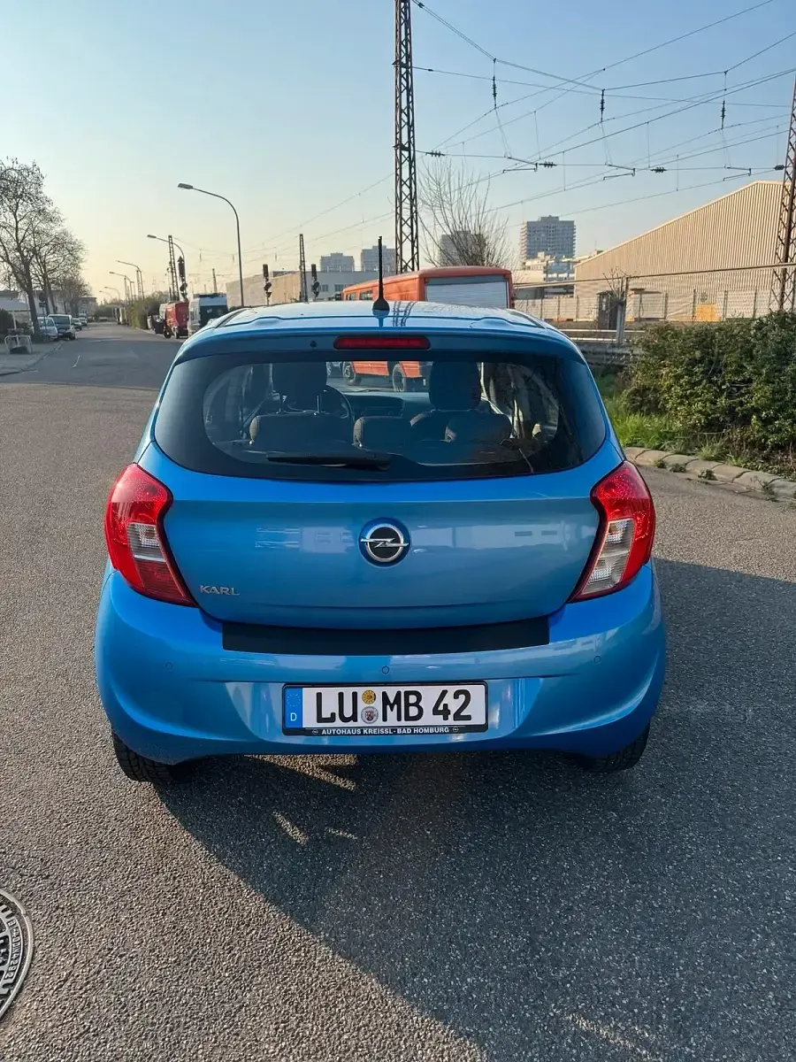 Używany Opel Karl 75 KM (55 kW) 2016 Niebieski Hatchback