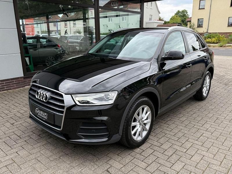 Schwarz Gebraucht 2015 Audi Q3 Ambiente SUV | 15.500 € (Guter Preis) - Bild 1/4