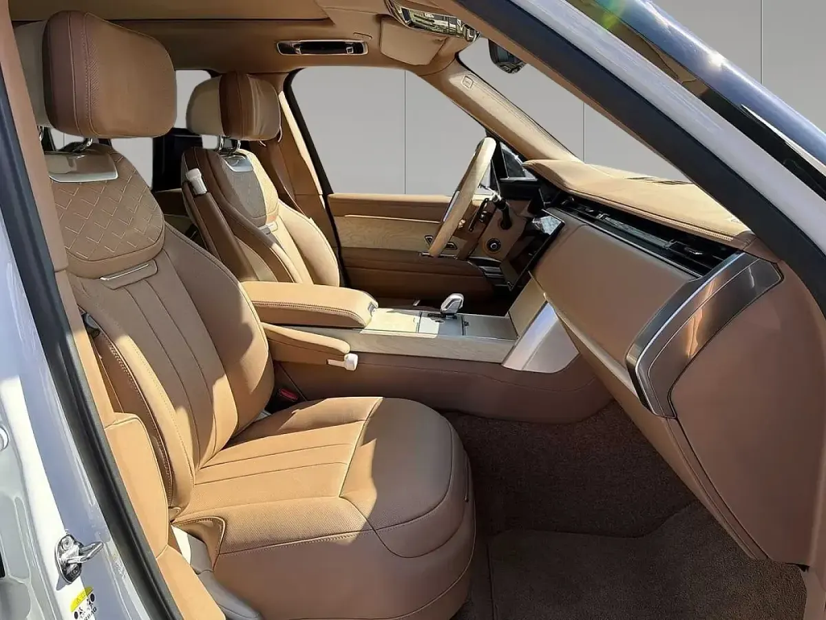 Neu Land Rover Range Rover 623 PS (458 kW) 2025 Ostuni pearl white SUV