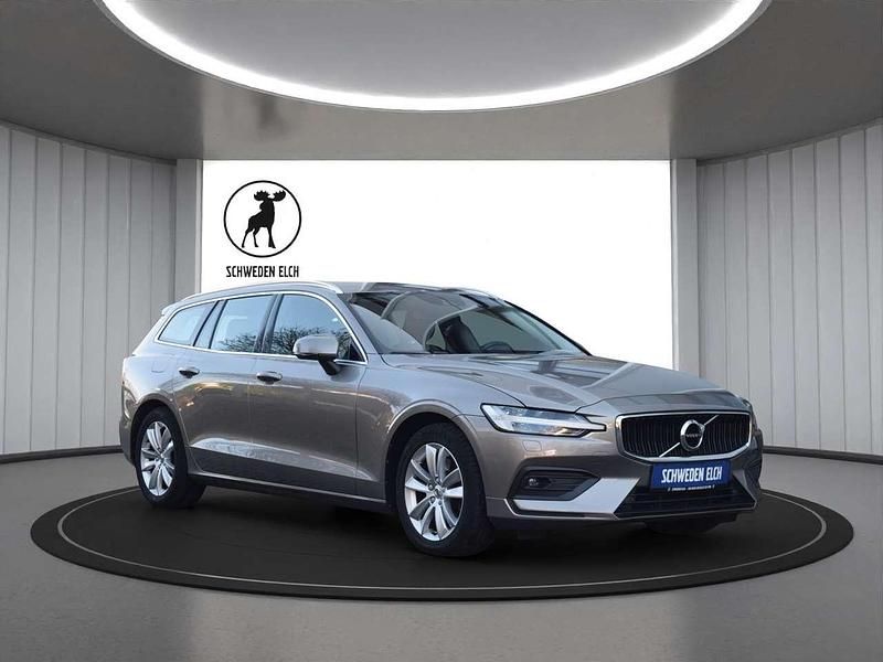 Gebraucht Volvo V60 190 PS (139 kW) 2019 Grau Kombi