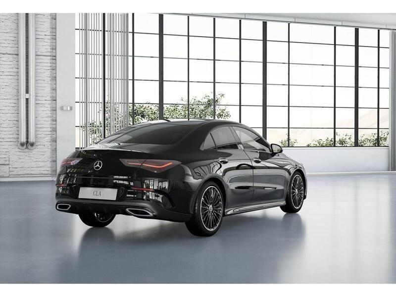 Gebraucht Mercedes CLA200 AMG 150 PS (110 kW) 2025 Schwarz nachtschwarz Coupé