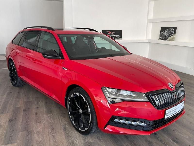 Rot Gebraucht 2020 Skoda Superb SportLine Kombi | 18.990 € (Fairer Preis) - Bild 1/4