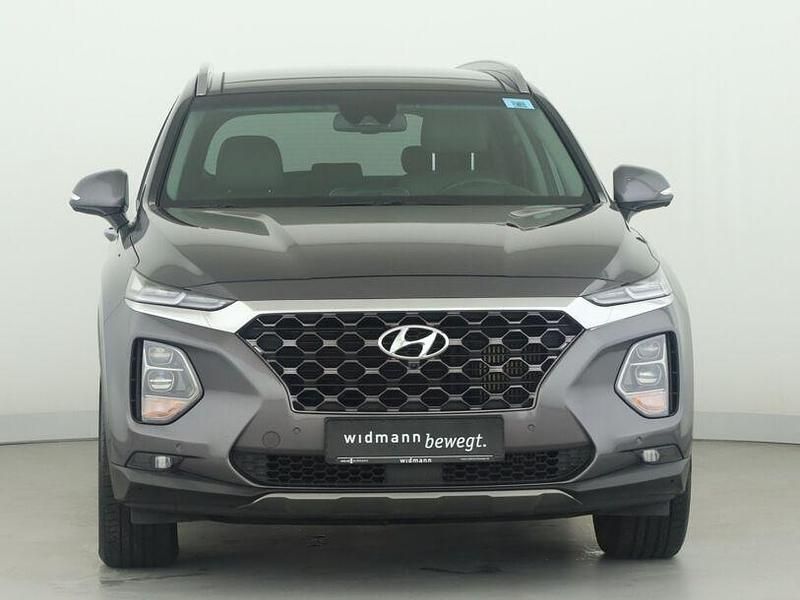 Gebraucht Hyundai Santa Fe Premium 200 PS (147 kW) 2019 Magnetic force / met SUV