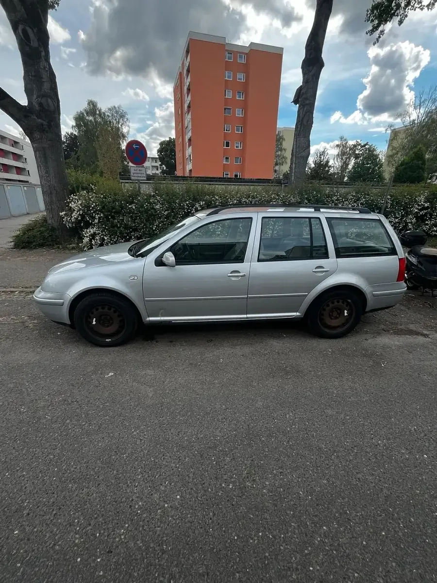Gebraucht VW Bora 105 PS (77 kW) 2000 Grau Kombi