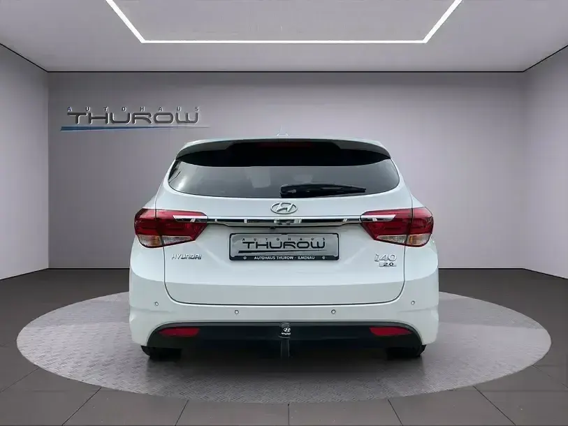 Gebraucht Hyundai i40 165 PS (121 kW) 2018 Pure white Kombi