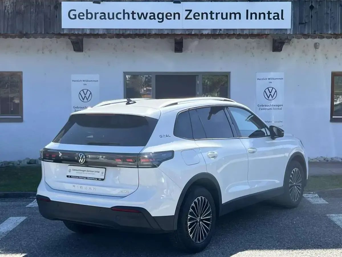 Gebraucht VW Tiguan Goal 131 PS (96 kW) 2025 Weiß SUV