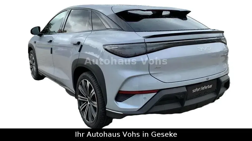 Neu BYD Sealion 7 Design 389 kW (530 PS) 2026 Grau SUV