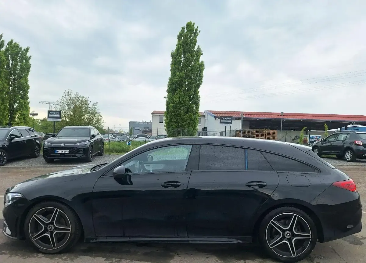 Gebraucht Mercedes CLA180 AMG 116 PS (85 kW) 2022 Schwarz Limousine