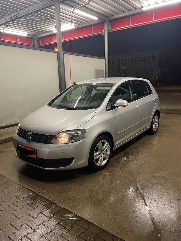 Silber Gebraucht 2009 VW Golf VI Limousine | 4.300 € (Fairer Preis) - Bild 1/4