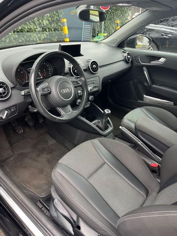 Gebraucht Audi A1 95 PS (69 kW) 2017 Schwarz Kleinwagen