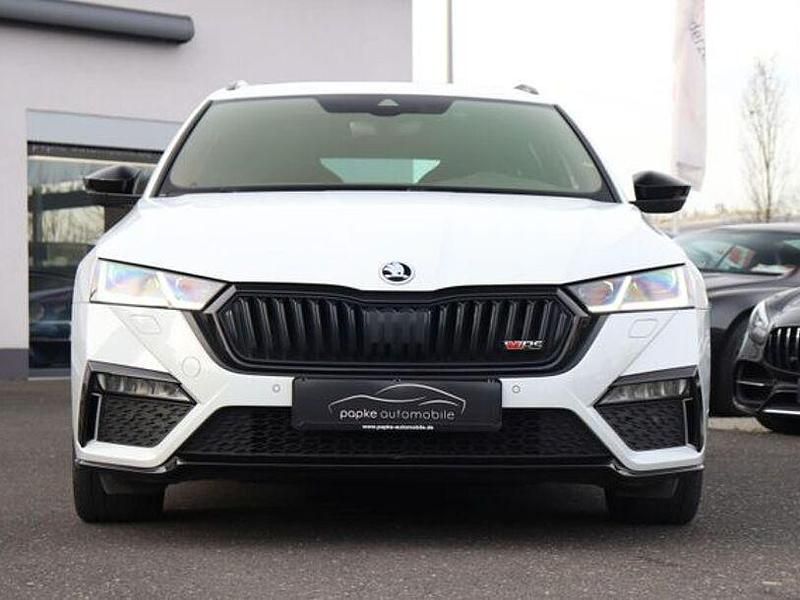 Gebraucht Skoda Octavia RS 200 PS (147 kW) 2022 Moonweiss metallic Kombi