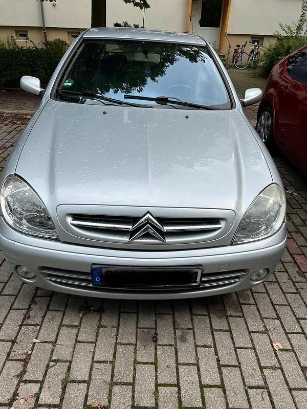 Silber Gebraucht 2003 Citroën Xsara Limousine | 2.499 € - Bild 1/1