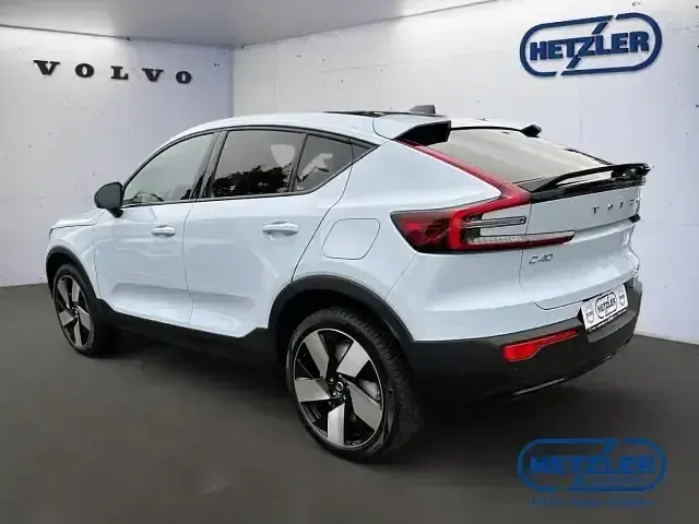 Occasion Volvo C40 Plus 185 kW (252 ch) 2024 Bleue SUV
