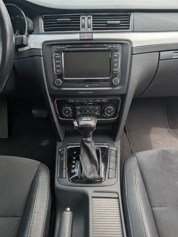 Gebraucht Skoda Superb 170 PS (125 kW) 2013 Schwarz Limousine
