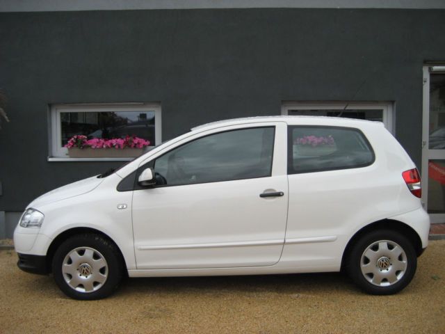 Usata VW Fox 54 CV (39 kW) 2008 Bianco Utilitaria