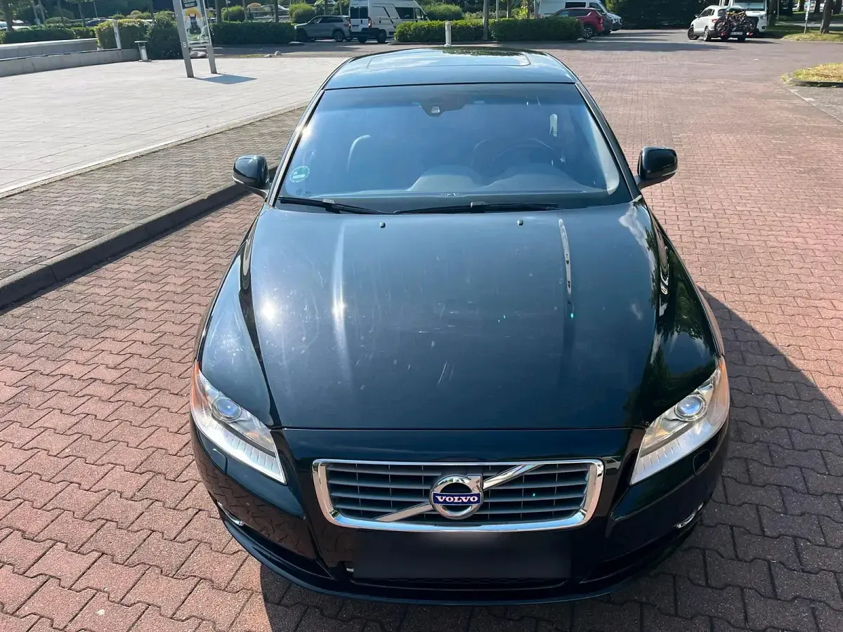 Gebraucht Volvo S80 163 PS (119 kW) 2012 Schwarz Limousine